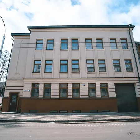 Brother House Apartamentų viešbutis