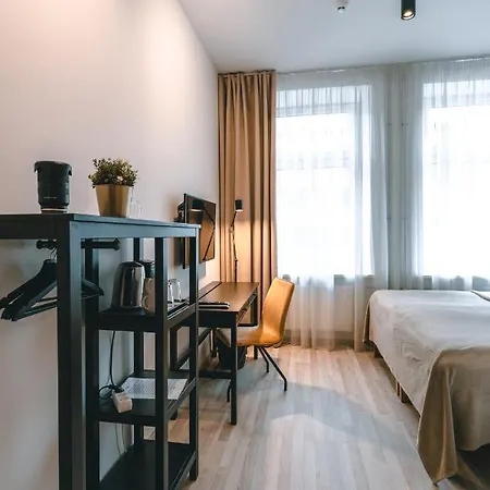 Aparthotel Brother House 2*