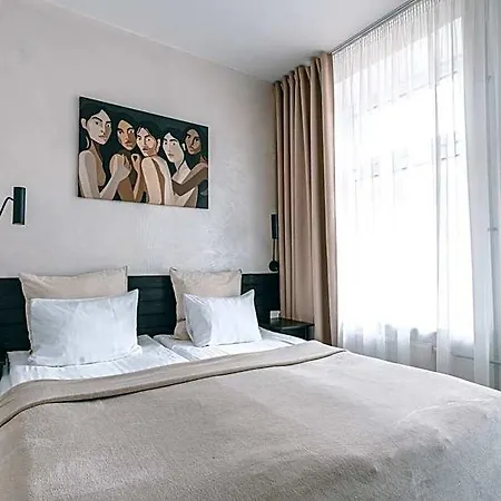 Brother House Aparthotel Kaunas