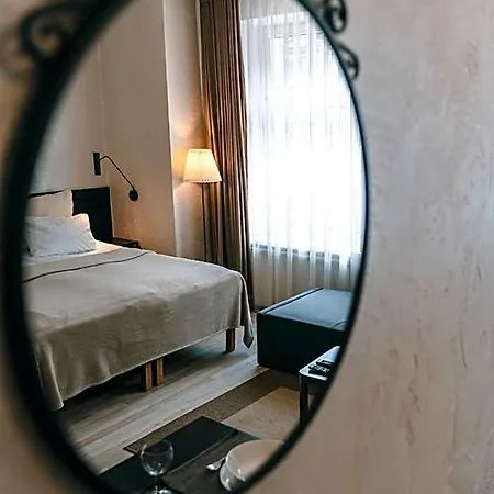 Aparthotel Brother House 3*