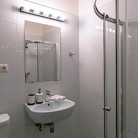 Brother House Апарт-отель 3*