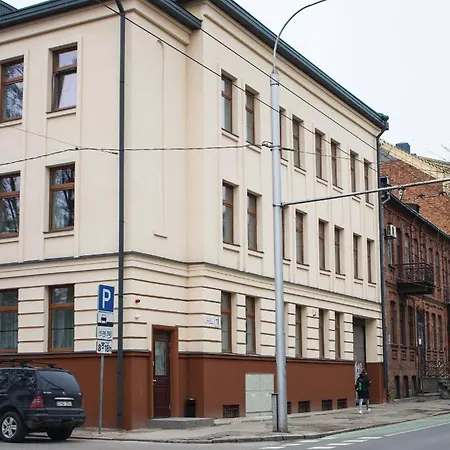 Brother House Aparthotel 3*