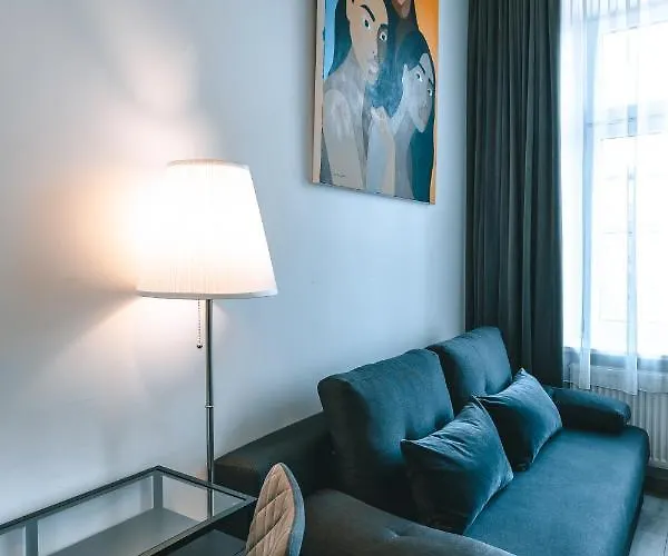 Aparthotel Brother House